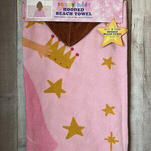NWT- Princess Hooded Towel